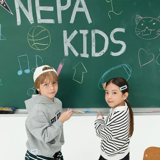 네파키즈 SML 콜라보 스노우 아이스 맨투맨 18,900원