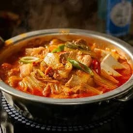 아빠식당 국내산 돼지고기 옛날 김치찌개 5팩 17,960/무배