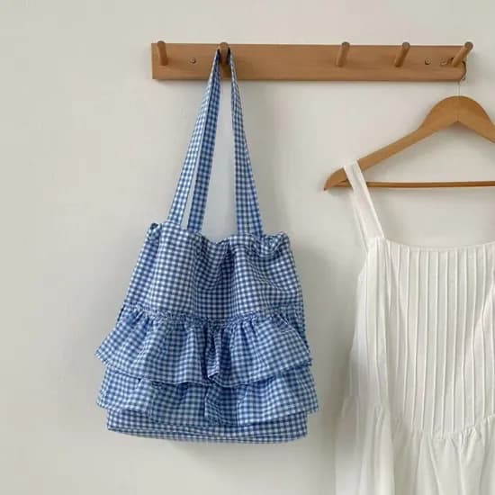 인해하우스 체크 프릴 숄더 에코백 24,480원