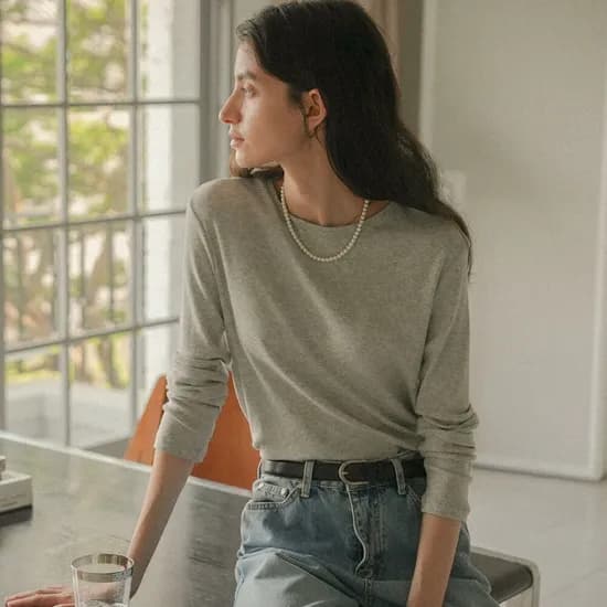 틸아이디어 모달 베이직 슬림 티셔츠 28,590원