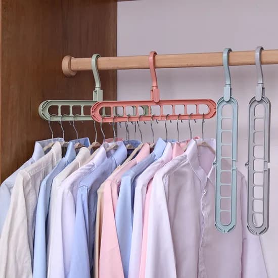 깔끔한 옷걸이 2개 3,900원