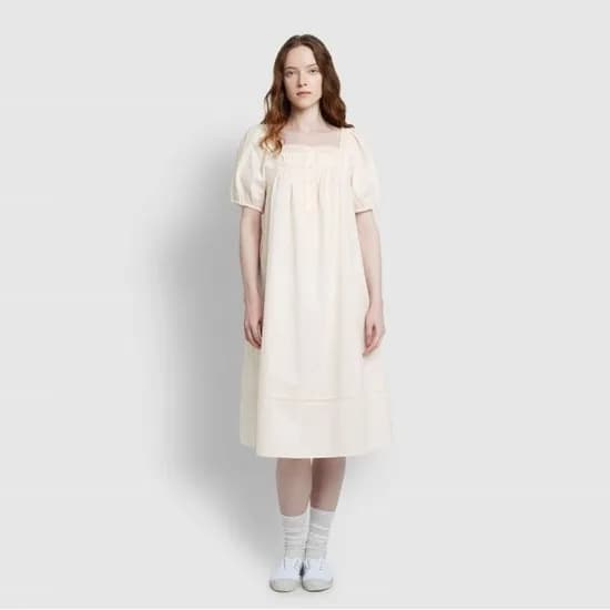 자주 셔링 아일렛 반팔 파자마 16480원