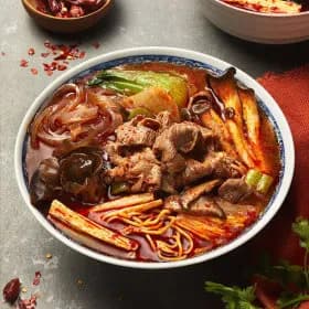 쿡솜씨 쓰촨 마라탕 밀키트 550g x 2팩 11,610원