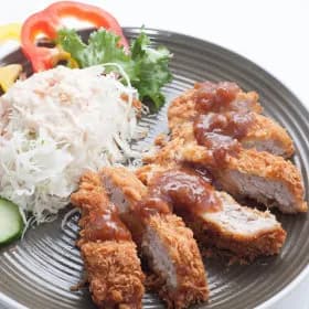 유혜광 수제통등심돈까스4장+치즈폭포2장+치킨까스2장(소스없음) 18,400원