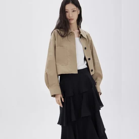 주크 크롭 셔츠형 카라 자켓 100,490원 무배