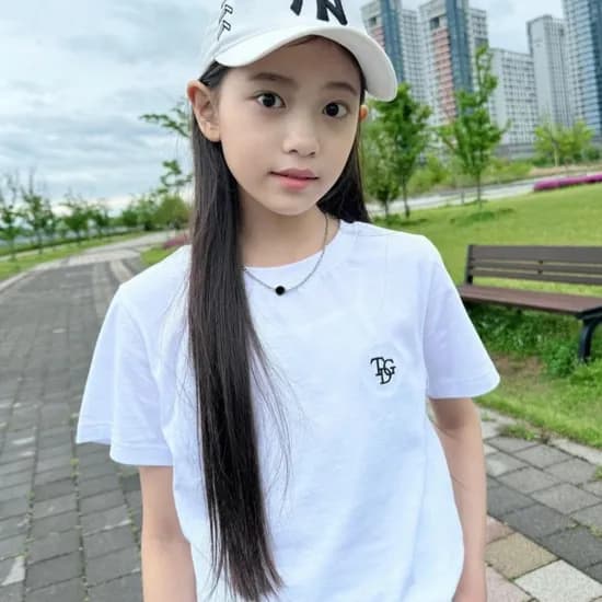 더데이걸 심플 로고 반팔티 (블랙 x, xs사이즈) 무배 5310원