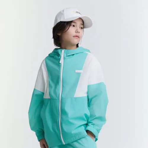 내셔널지오그래픽 키즈 경량 바람막이 점퍼 65,100원