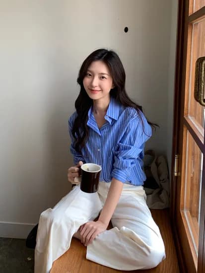 더아이잗 루즈핏 스트라이프 셔츠 블라우스 69,760원