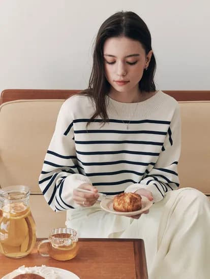 제로스트릿 스타라이프 라운드넥 니트 33,930원