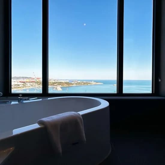 울산 타니베이 관광호텔 110,670원~