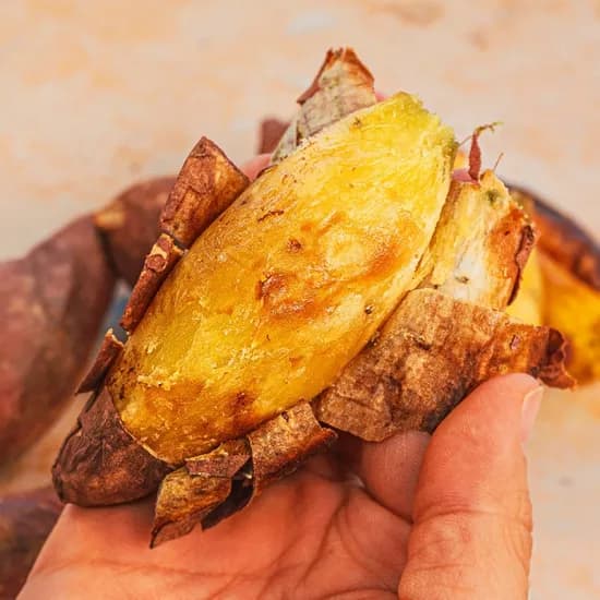 25년 꿀밤 고구마 3kg 특상 8,330원