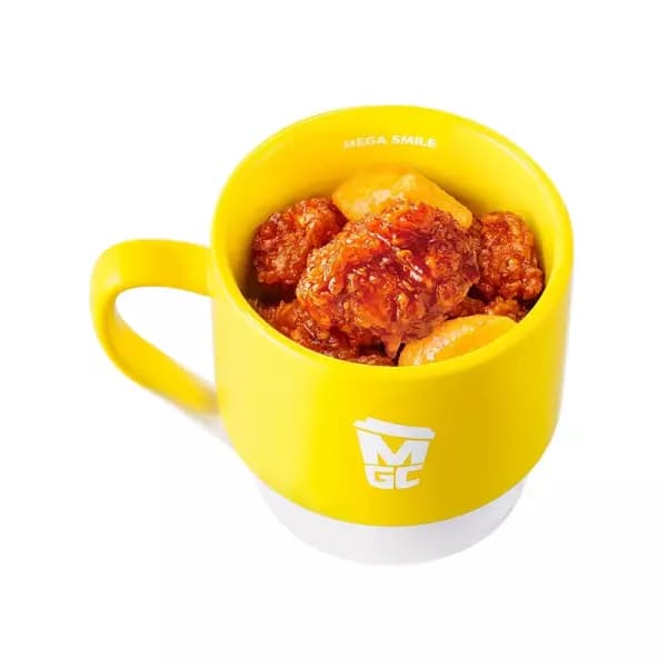 메가MGC커피 엠지씨네 양념 컵치킨 3,520원