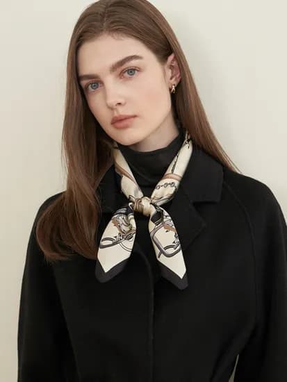 엘르 실크 미니 스카프 21,600원 행사요!