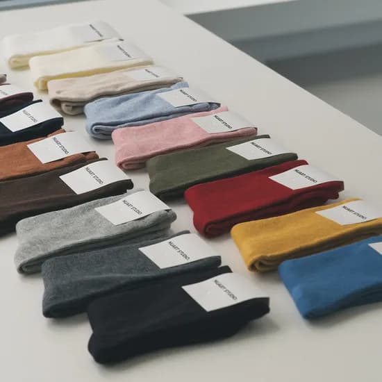 남녀 공용 컬러양말 4팩 4,200원 / 조건부 무배