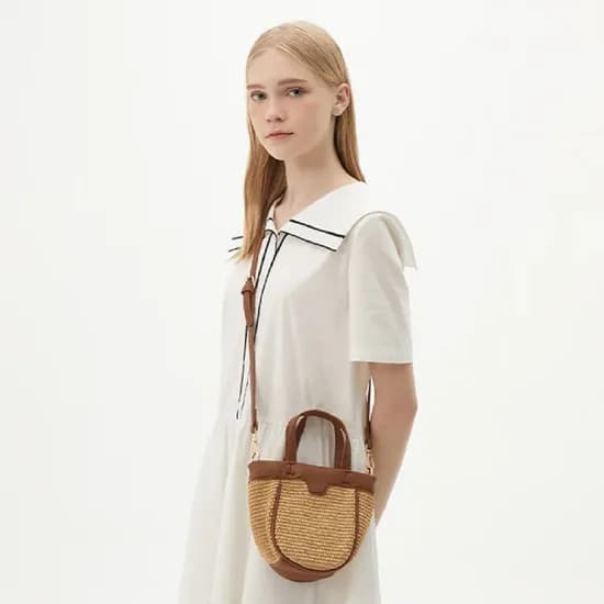 플라스틱아일랜드 라탄백