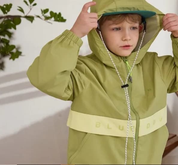 롯데백화점.블루독 블럭윈드브레이커 51,900원 무배