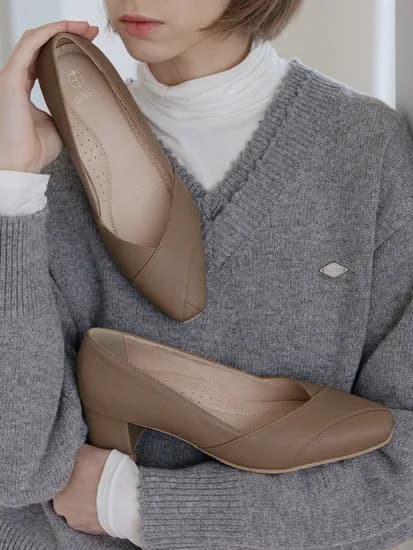 지쎄 천연가죽 펌프스 구두