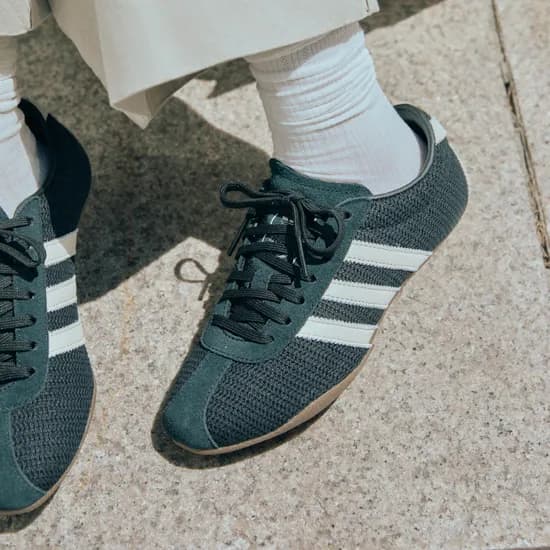 아디다스 도쿄 블랙크림화이트 96,340원