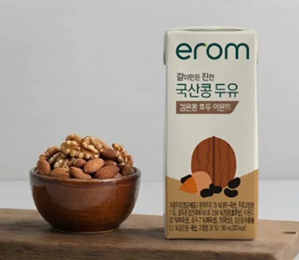 이롬공식스토어 진한 검은콩 호두아몬드 190mlx32입+발아약콩 6입 23,800원