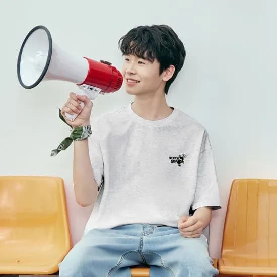 행텐틴즈 백 베어그래픽 반팔 티셔츠 6,300원 유배