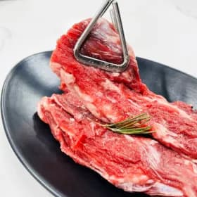 고기바다냉장고 특수부위 안심추리 200g 2팩 15,920원 2세트 구매시 항정살 (200g) 추가증정