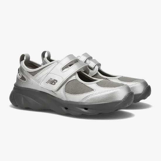 뉴발란스 브리즈샌들