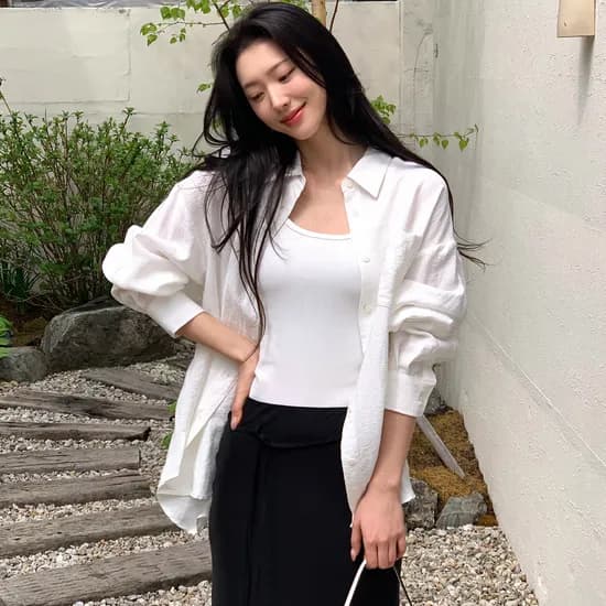 시야쥬 오버핏 라운지 실키 셔츠 59,100원