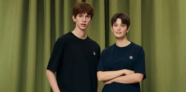 캠브리지유니버시티 남여공용 화이트 써핑 반팔티셔츠 9,800원