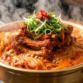 양푼이 묵은지 등갈비 김치찜 500g 3팩 18,110원