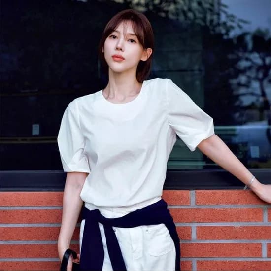 나이스클랍 라운드넥 블라우스 34,470원 무배