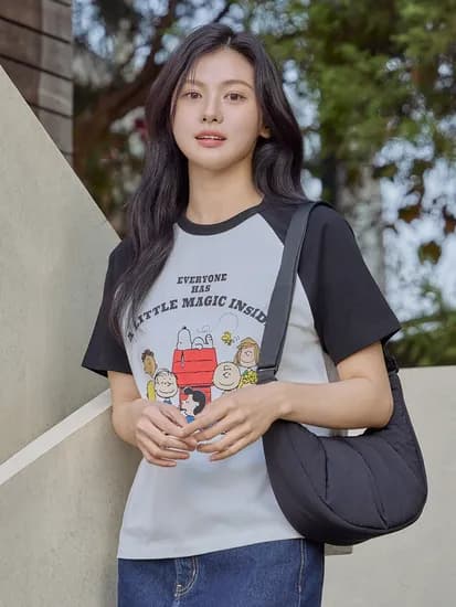 피너츠 콜라보 헤비웨이트 코튼 크루넥 반팔티 15,900원 유배