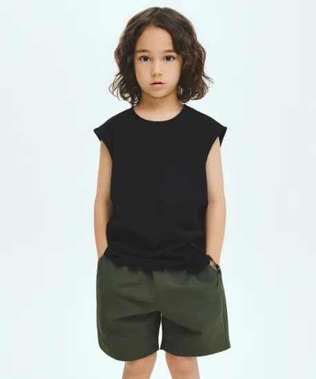 오버사이즈 크루넥 민소매 티셔츠  9,990원