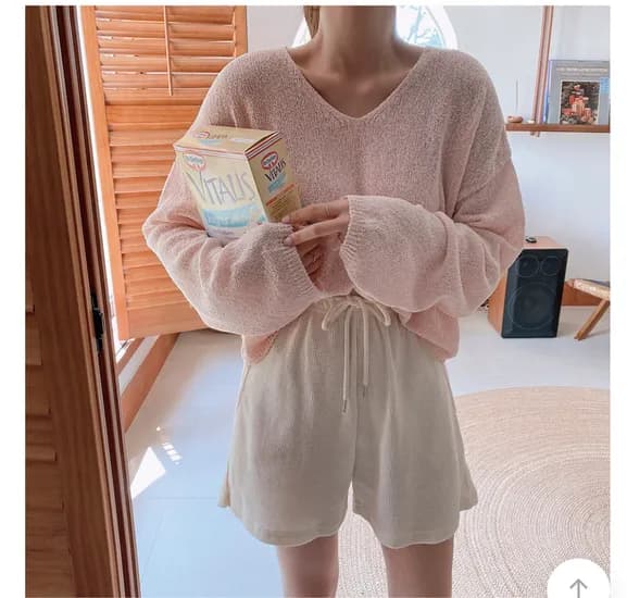 브이넥 부클 니트 10,200원