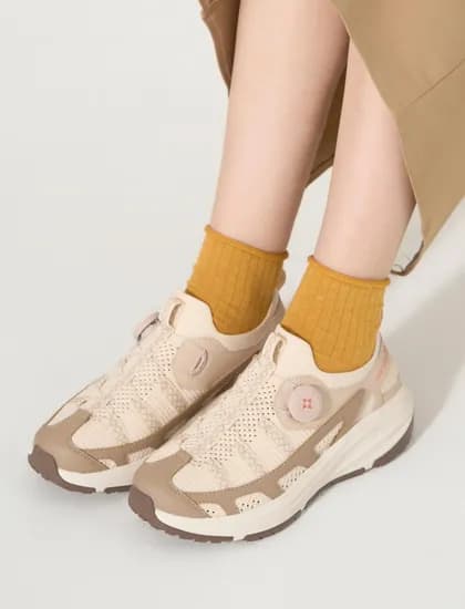네파이젠벅 다이얼 슬립온 39,940원 무배