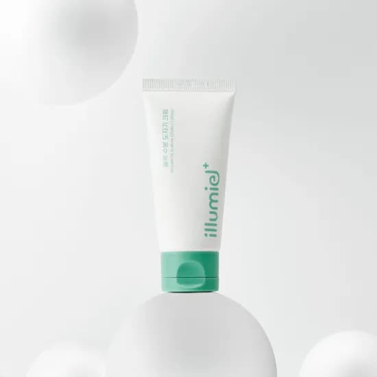 일루미엘 물먹 수분 도자기 크림 50ml, 1개