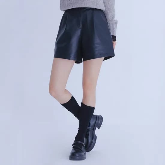 로엠 레더 쇼츠 RMTWE49R21
