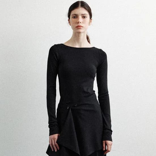 back scoop neck long sleeves black