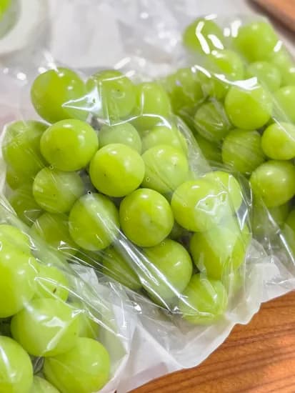 프리미엄 고당도 상주 산지직송 샤인머스켓 망고포도 청포도 2kg