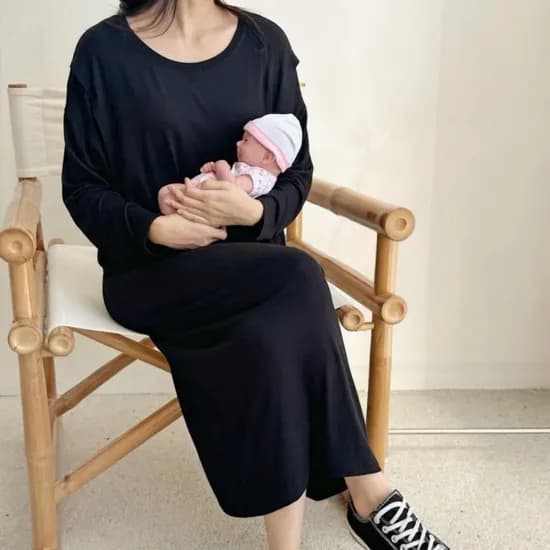 블룸마터니티 국내제작 긴팔 수유원피스 외출 가능한 임산부수유복 루즈핏