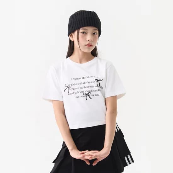 더데이걸 크롭 그래픽 반팔 티셔츠 TGRP25301
