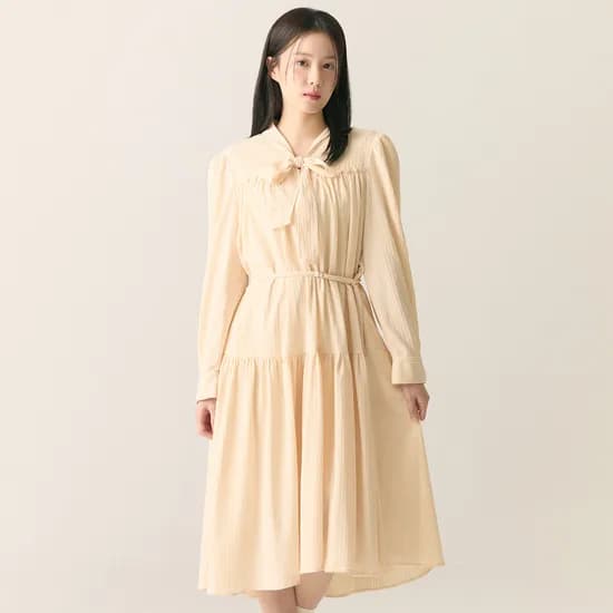 로엠 리본 셔링 롱 원피스 RMOWF23R13