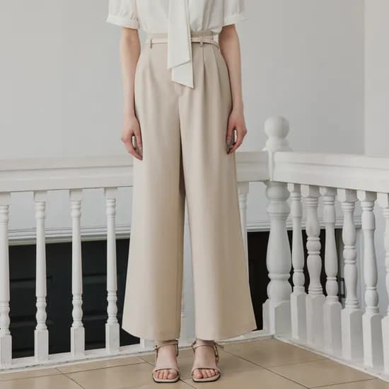 포슬린 핀턱 슬랙스 PORCELAIN PINTUCK SLACKS