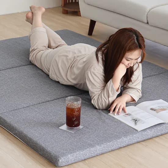 바른폼 접이식 3단 매트리스 바닥 침대 원룸 손님용 탄탄한 블랑 그레이 싱글 5cm