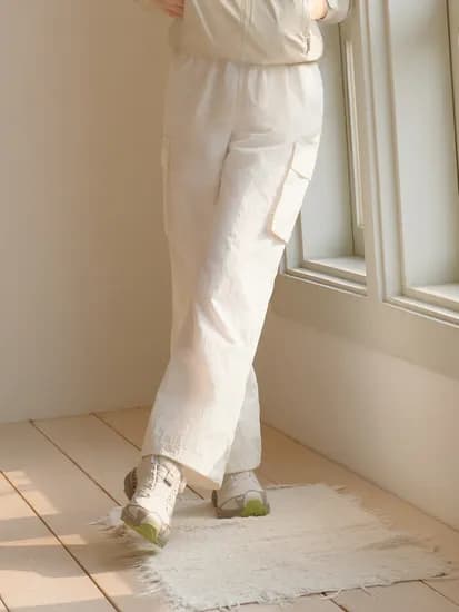 K2 여성 웨더리스(WEATHERLESS) 와이드 팬츠 W Off White KWM25362W3