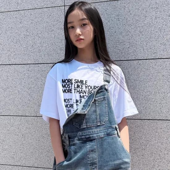더데이걸 블러 레터링 박시티 TGRA25505