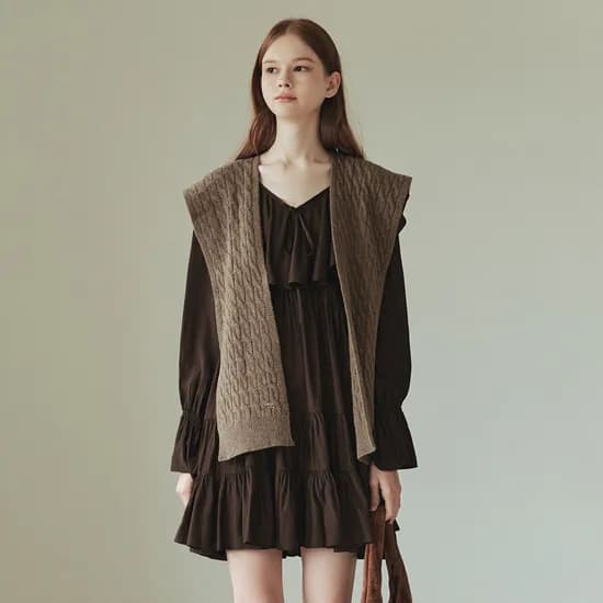 울 트위스트 니트 숄 WOOL TWISTED KNIT SHAWL