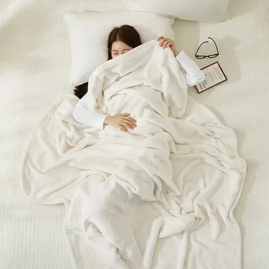 집앤콕 담요 블랭킷 대형 캠핑 두꺼운 이불 극세사 담요 아이보리, S