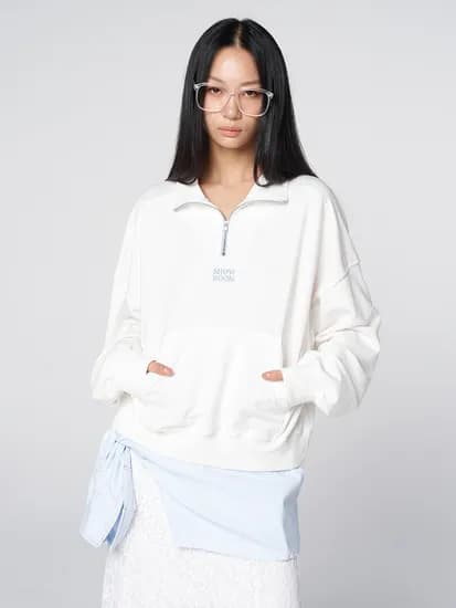 320쇼룸 콘트라스트 집업 하프넥 오버핏 스웻셔츠 아이보리