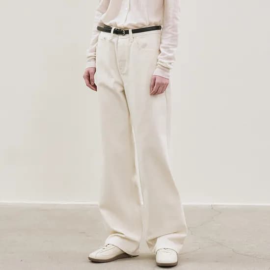 straight-fit denim pants ivory 49,000원