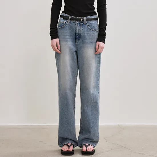 straight-fit denim pants (sky blue)